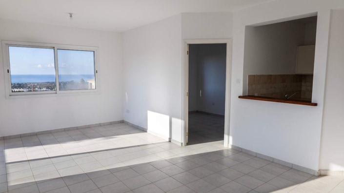 Image No.2-Appartement de 2 chambres à vendre à Peyia