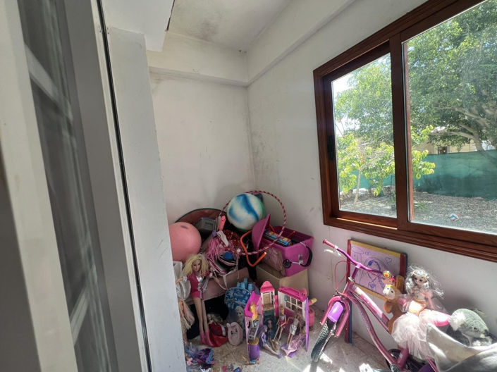 Image No.14-3 Bed House for sale