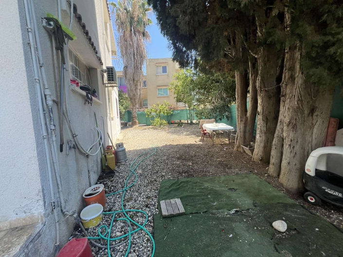 Image No.25-3 Bed House for sale