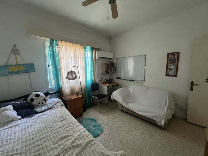 Image No.8-3 Bed House for sale