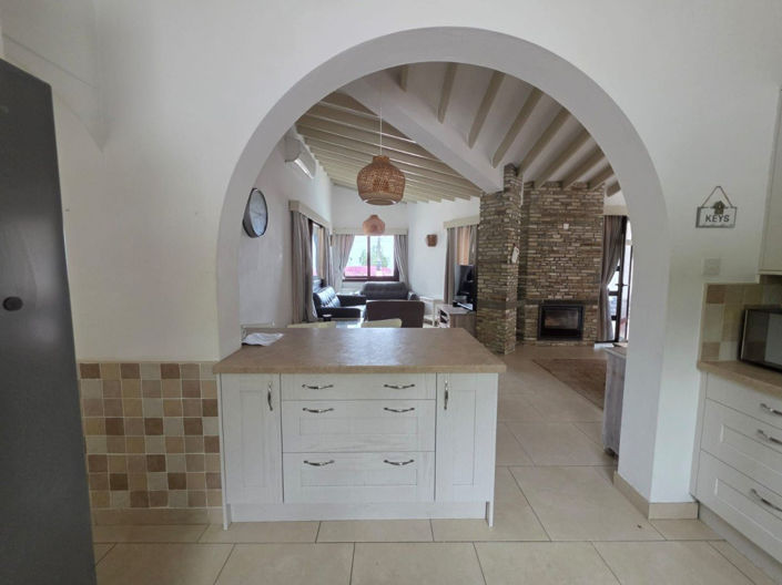 Image No.16-4 Bed Bungalow for sale