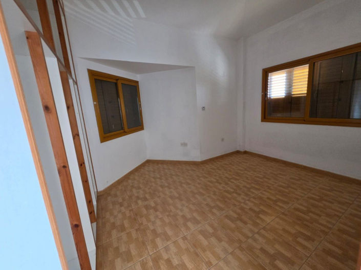 Image No.12-5 Bed Villa for sale