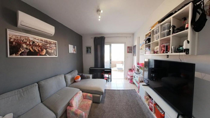 Image No.2-Appartement de 2 chambres à vendre à Emba