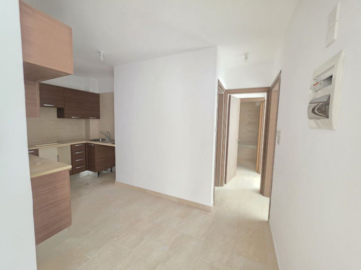 Image No.5-Appartement de 2 chambres à vendre à Peyia