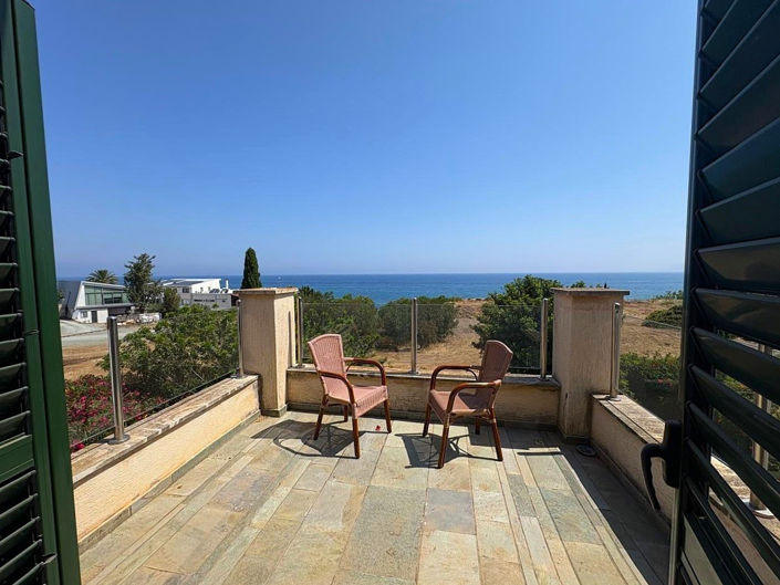 Image No.13-3 Bed Villa for sale