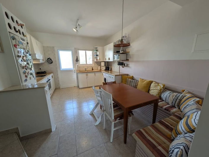 Image No.4-2 Bed Townhouse for sale