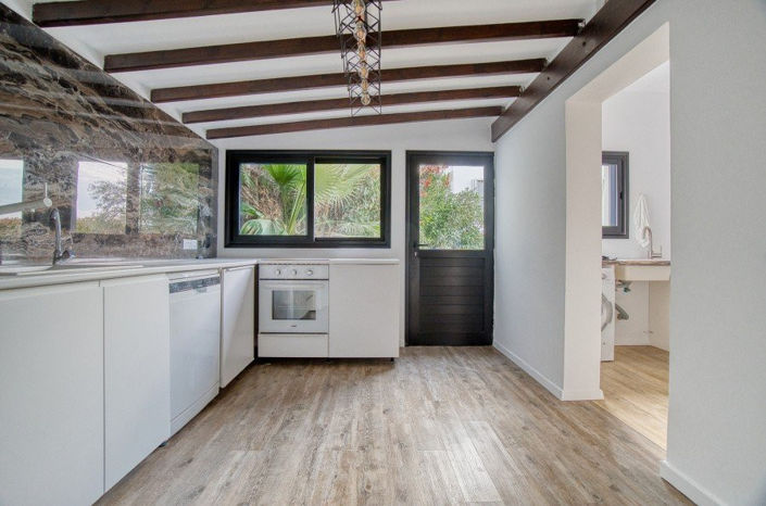 Image No.7-1 Bed House for sale