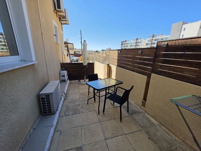 Image No.20-2 Bed Apartment for sale