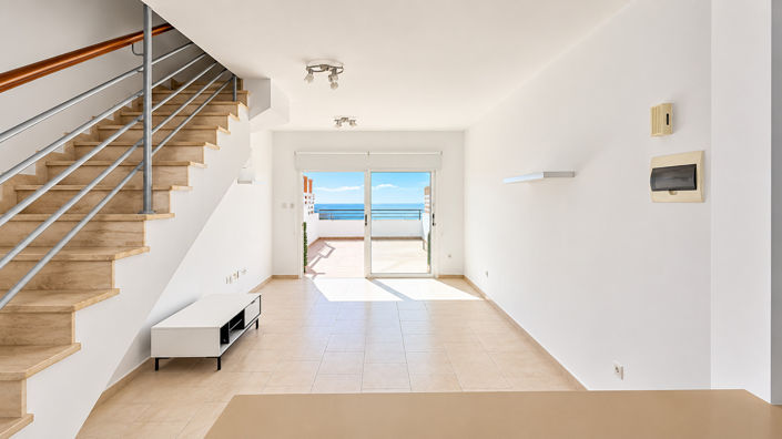 Image No.5-2 Bed Townhouse for sale