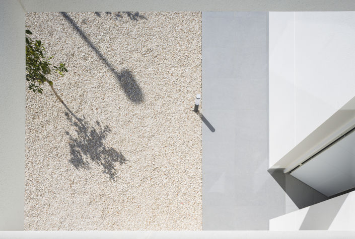 Image No.11-2 Bed Townhouse for sale