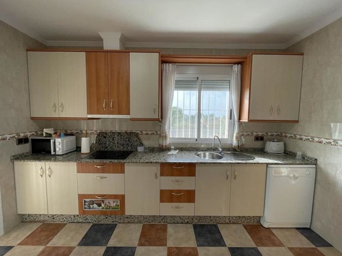 Image No.10-3 Bed Villa for sale