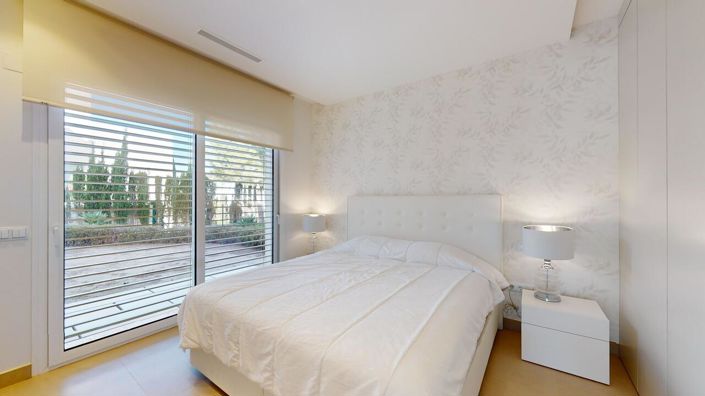 Image No.18-4 Bed Villa for sale