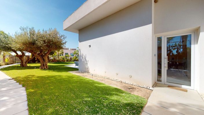 Image No.33-4 Bed Villa for sale