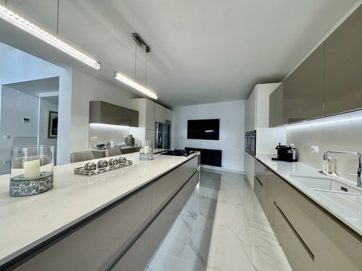 Image No.16-3 Bed Villa for sale