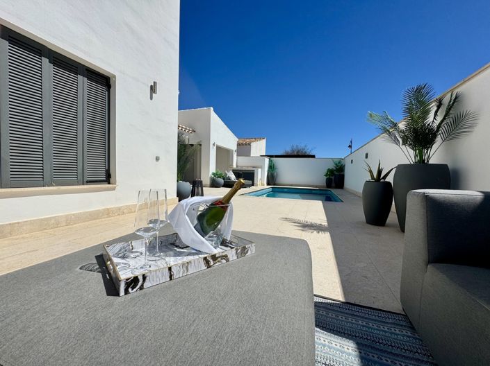 Image No.30-3 Bed Villa for sale