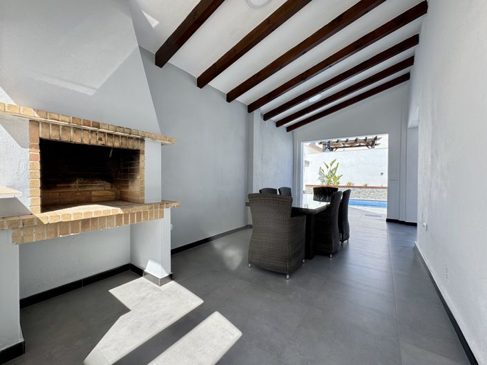 Image No.23-3 Bed Villa for sale