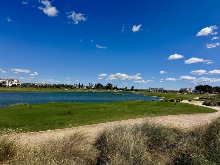 Image No.29-2 Bed Apartment for sale