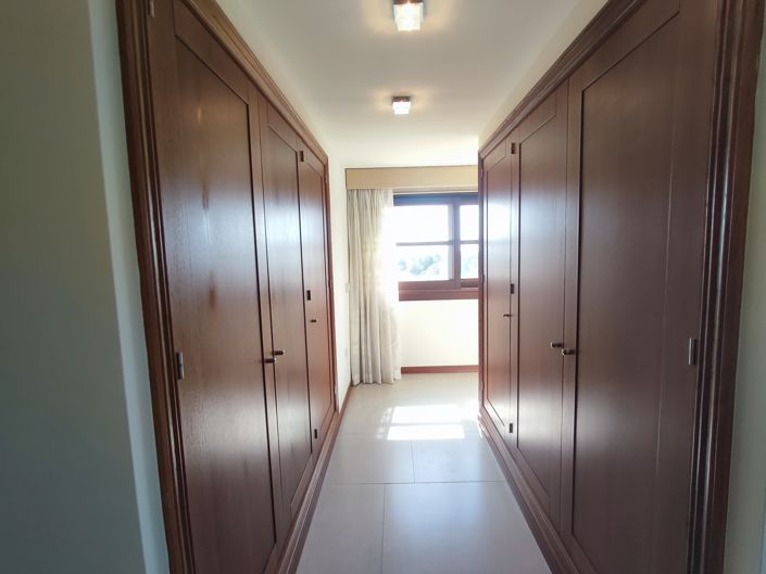 Image No.46-4 Bed Villa for sale