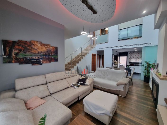 Image No.1-3 Bed Apartment for sale
