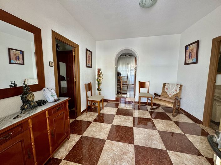 Image No.4-3 Bed Townhouse for sale