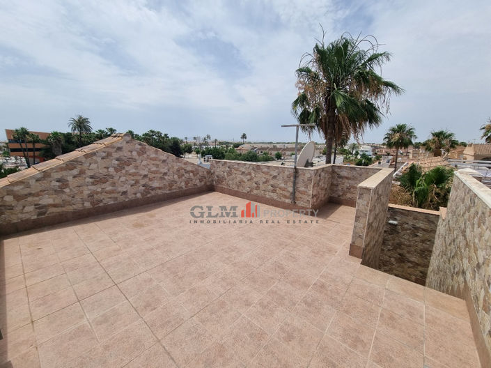 Image No.27-3 Bed Apartment for sale