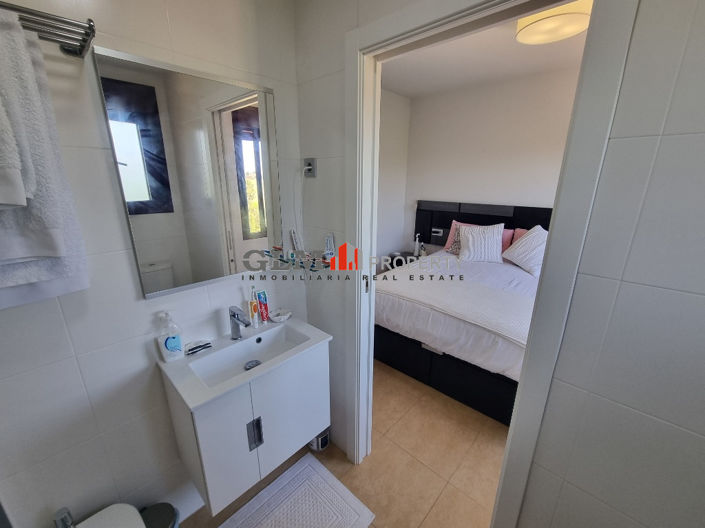 Image No.15-3 Bed Apartment for sale