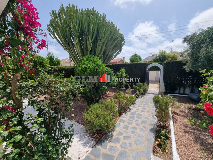 Image No.17-3 Bed Apartment for sale