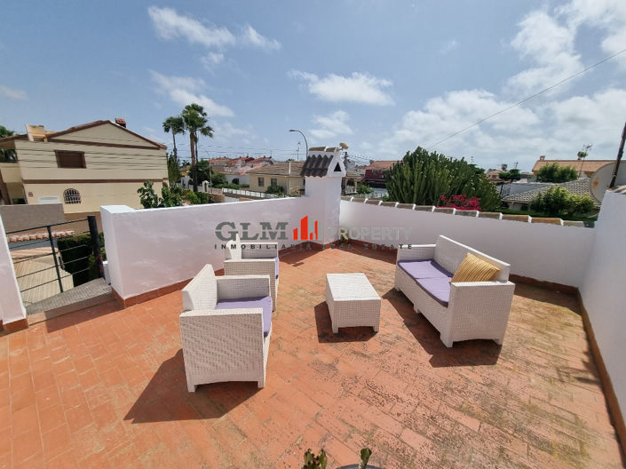 Image No.24-3 Bed Apartment for sale