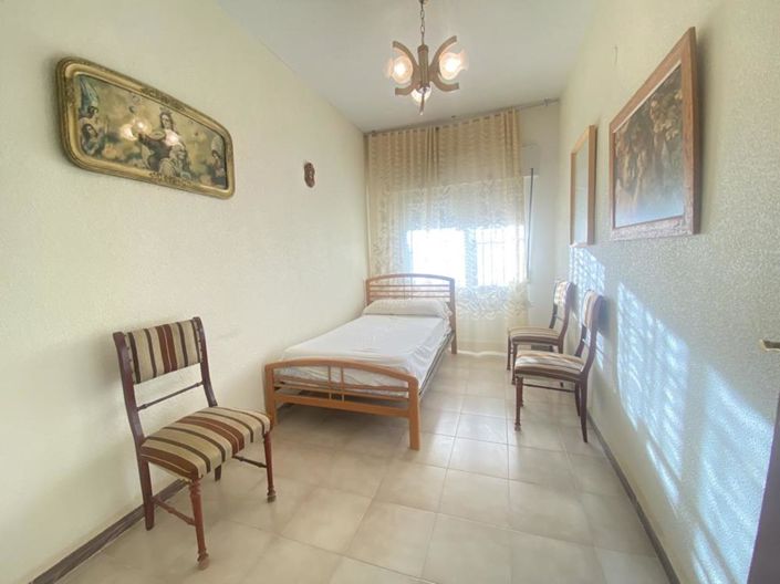 Image No.29-4 Bed Villa for sale