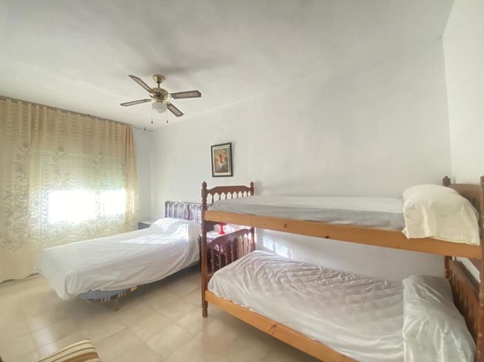 Image No.30-4 Bed Villa for sale