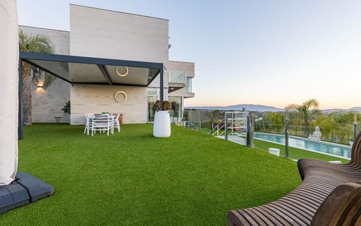 Image No.3-4 Bed Villa for sale