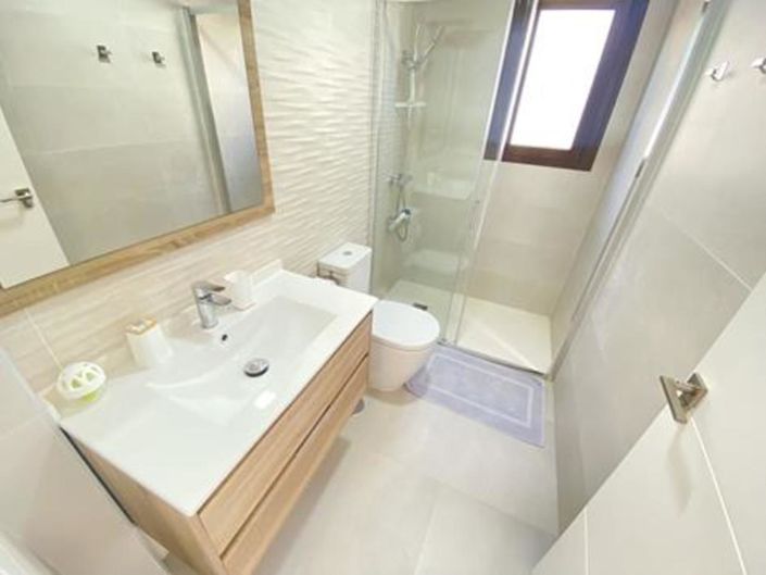 Image No.11-2 Bed Apartment for sale