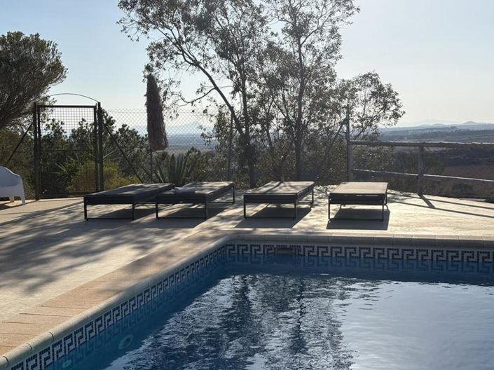 Image No.14-4 Bed Villa for sale