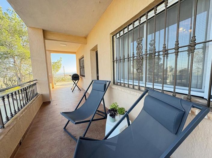 Image No.18-4 Bed Villa for sale