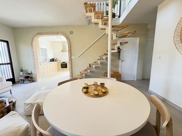 Image No.25-4 Bed Villa for sale