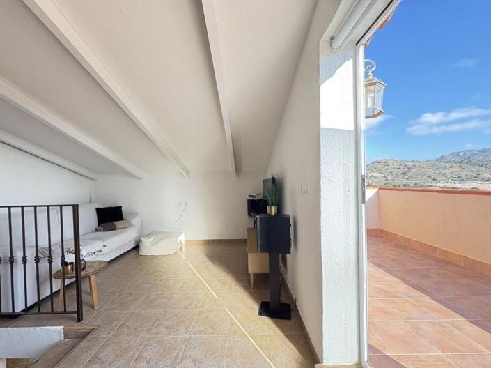 Image No.35-4 Bed Villa for sale