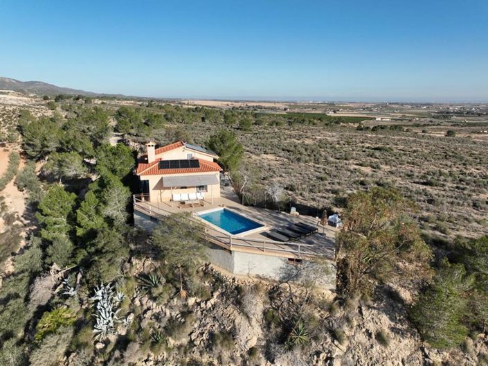 Image No.4-4 Bed Villa for sale