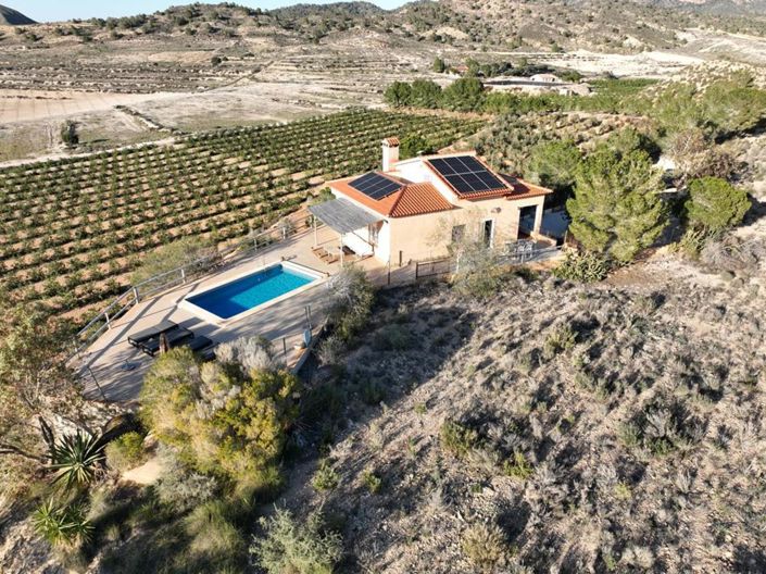 Image No.6-4 Bed Villa for sale