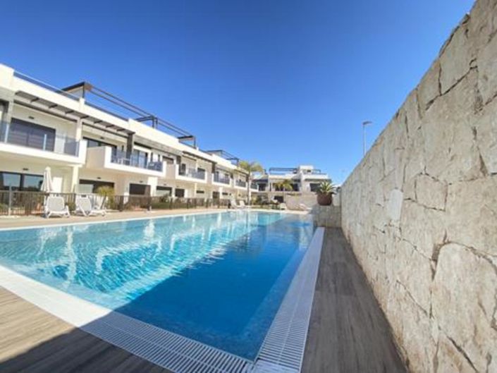 Image No.31-2 Bed Apartment for sale