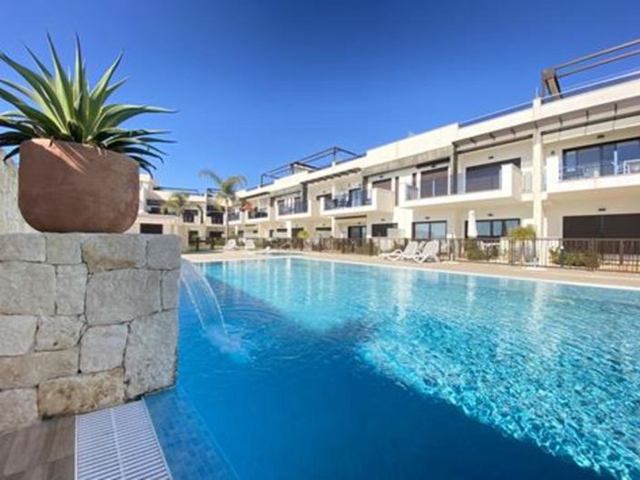 Image No.34-2 Bed Apartment for sale