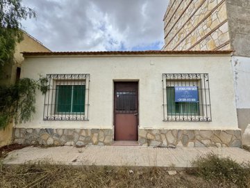 3954-country-house-for-sale-in-los-belones-12