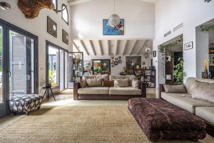 Image No.25-5 Bed Villa for sale