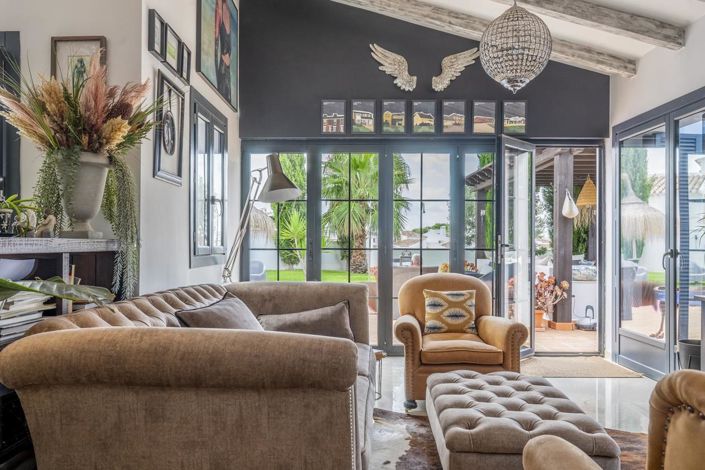 Image No.28-5 Bed Villa for sale