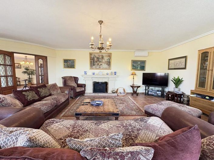 Image No.20-4 Bed Finca for sale