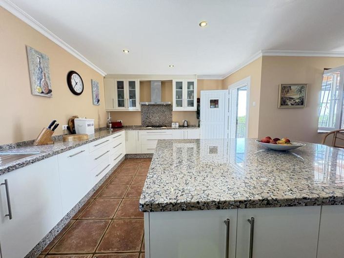 Image No.29-4 Bed Finca for sale