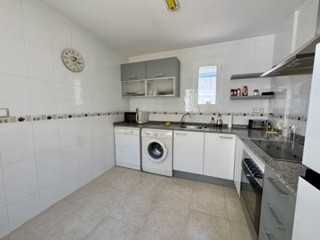4132-apartment-for-sale-in-san-cayetano-12484