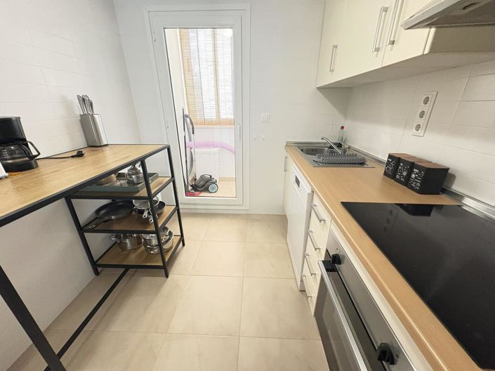 Image No.16-2 Bed Apartment for sale