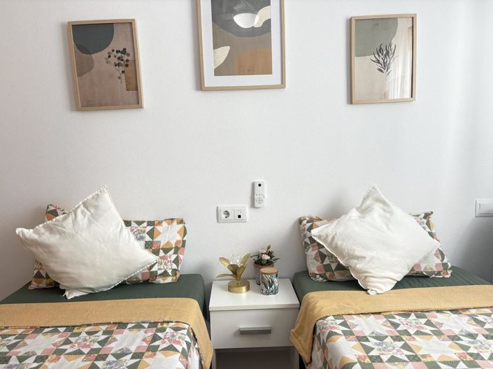 Image No.24-2 Bed Apartment for sale