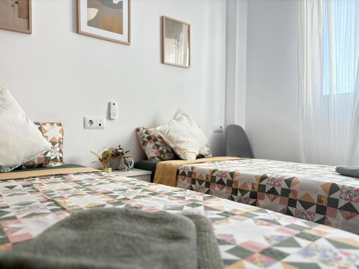 Image No.26-2 Bed Apartment for sale