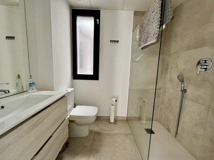 Image No.14-3 Bed Apartment for sale